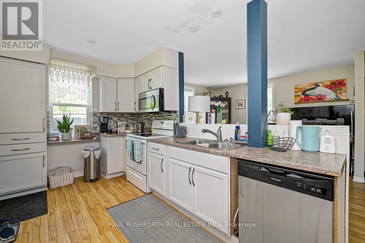 Photo 6 of 2343 Church Street, Ottawa ON