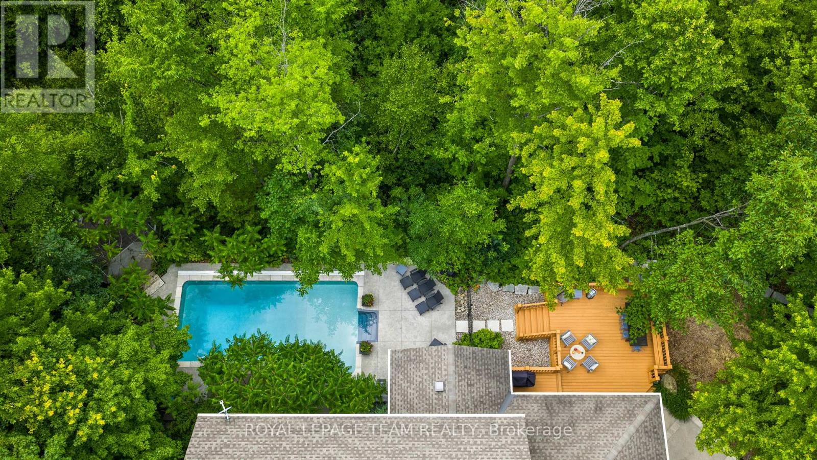 Photo 49 of 387 Ridgeside Farm Drive, Ottawa ON