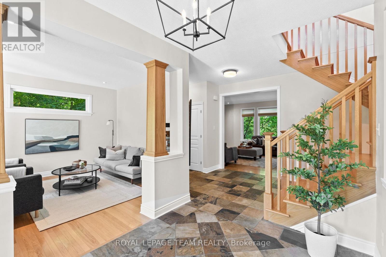 Photo 7 of 387 Ridgeside Farm Drive, Ottawa ON