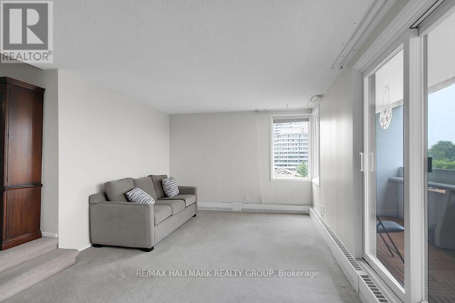 Photo 10 of 410 1081 Ambleside Drive, Ottawa ON
