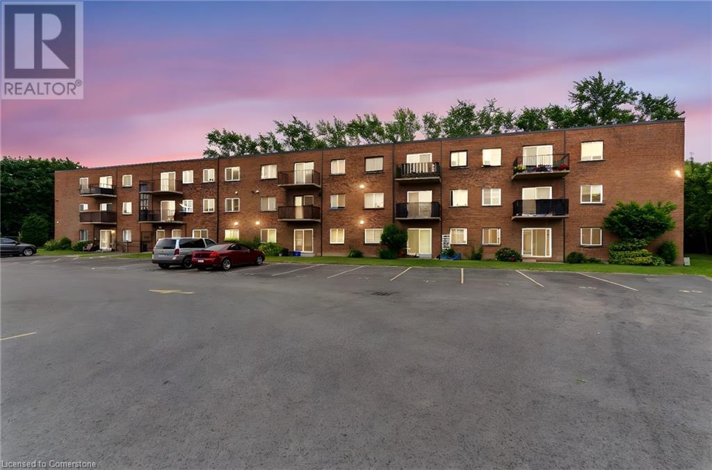 Photo 1 of 456 Carlton Street Unit 23, St Catharines ON