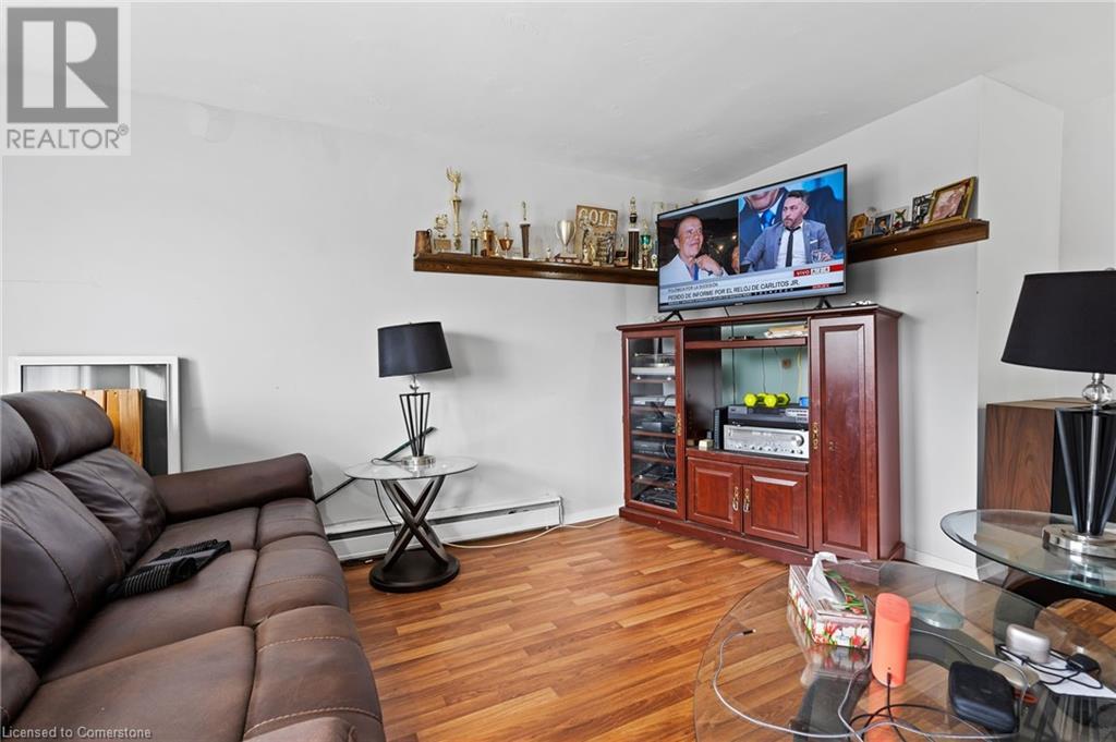 Photo 10 of 456 Carlton Street Unit 23, St Catharines ON