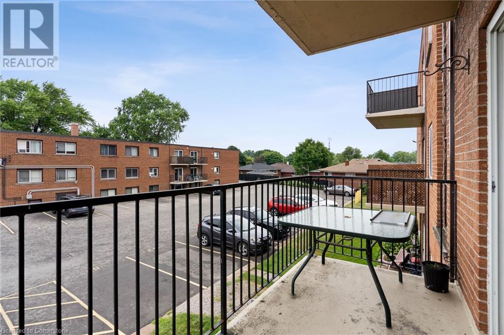 Photo 12 of 456 Carlton Street Unit 23, St Catharines ON