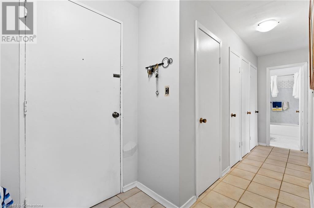 Photo 4 of 456 Carlton Street Unit 23, St Catharines ON