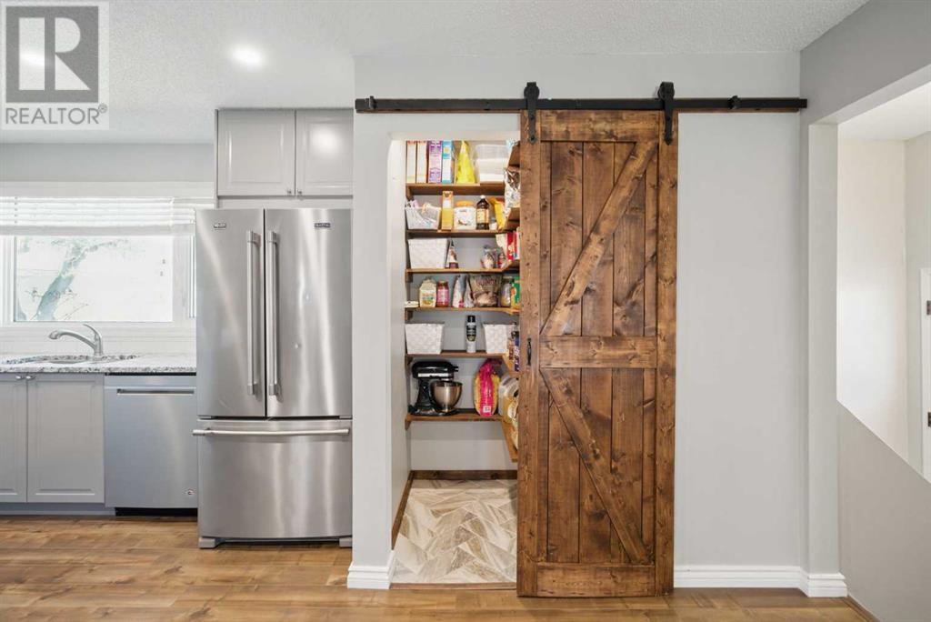 Single Family House Bungalow for Sale in  Hunterston Crescent NW Huntington Hills Calgary 