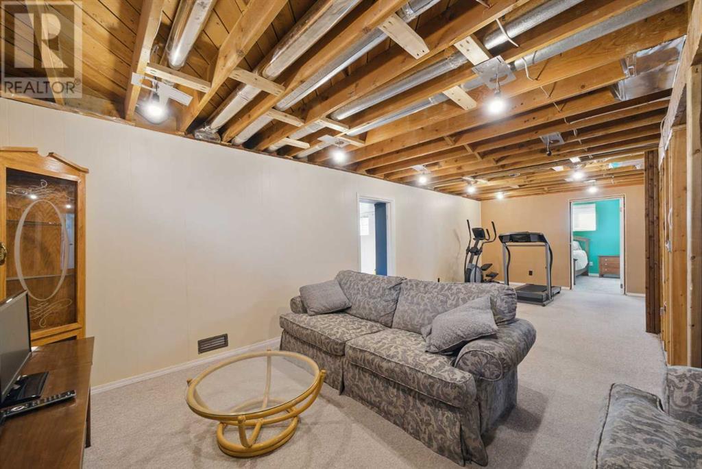 Single Family House Bungalow for Sale in  Hunterston Crescent NW Huntington Hills Calgary 