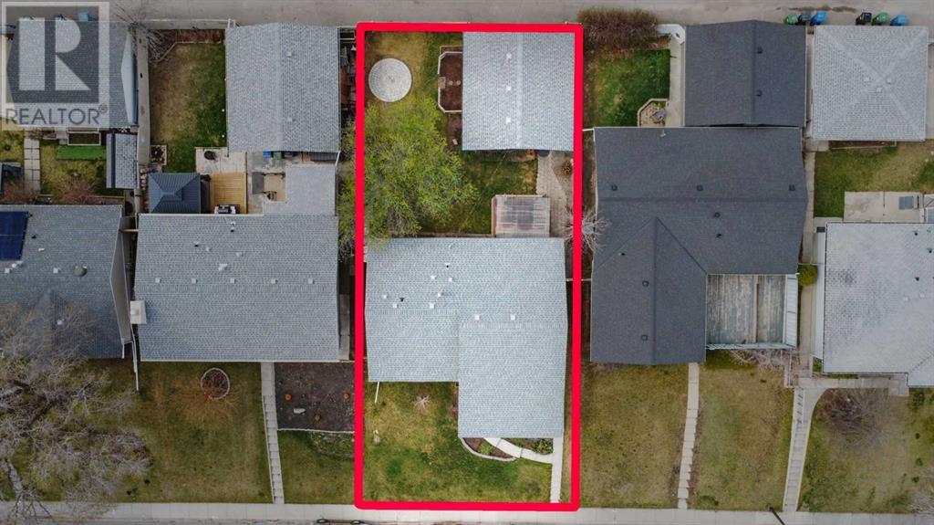 Single Family House Bungalow for Sale in  Hunterston Crescent NW Huntington Hills Calgary 