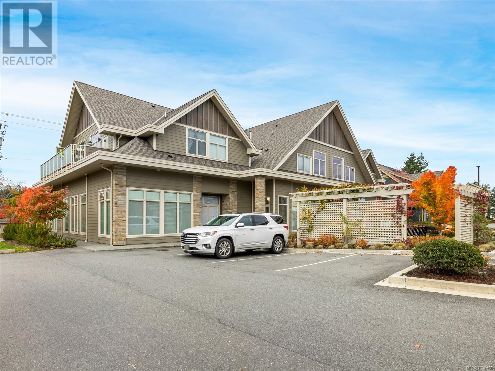 Photo 7 of 206 4535 Uplands Dr, Nanaimo BC