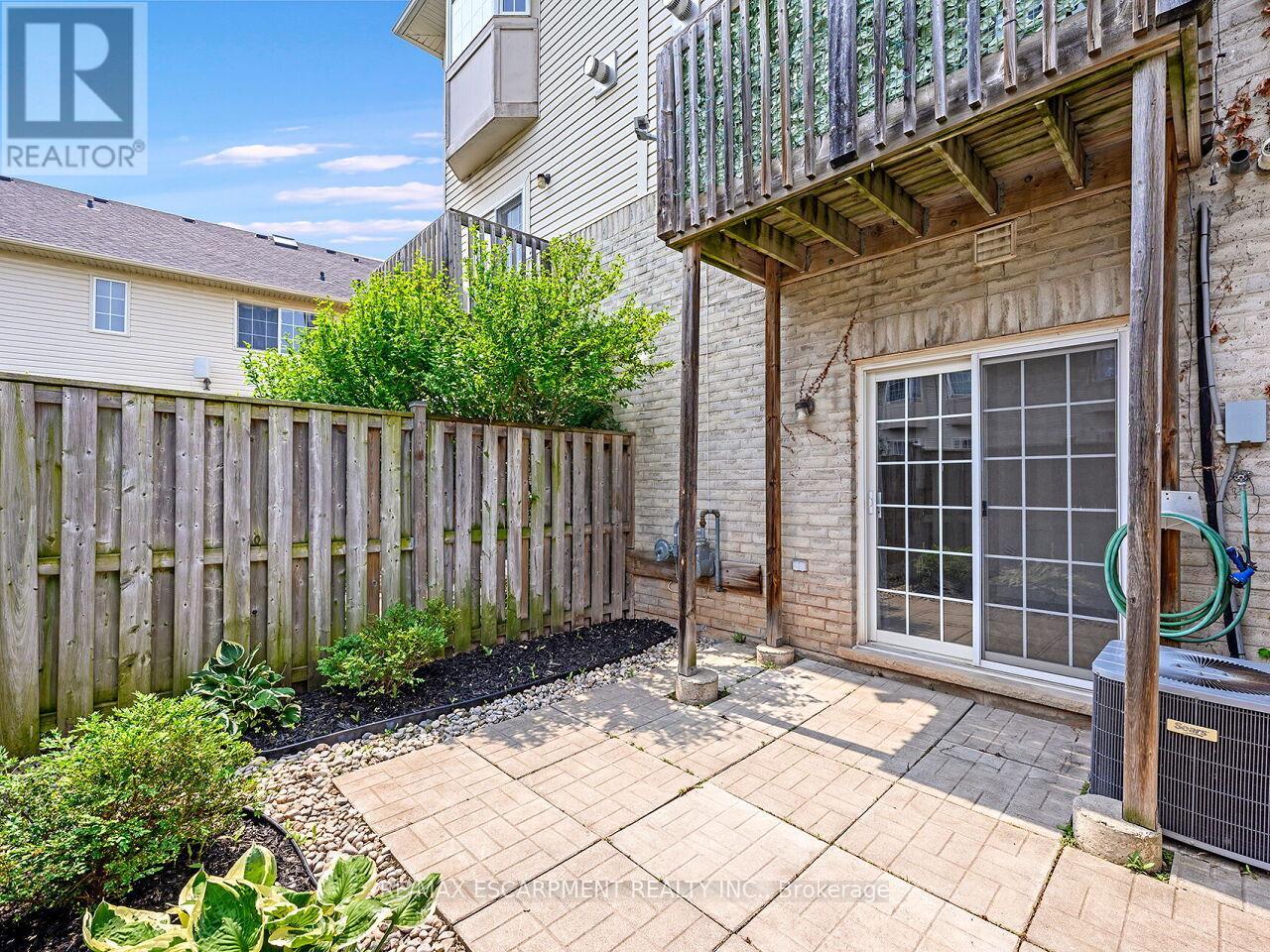 Photo 34 of 15 5080 Fairview Street, Burlington ON