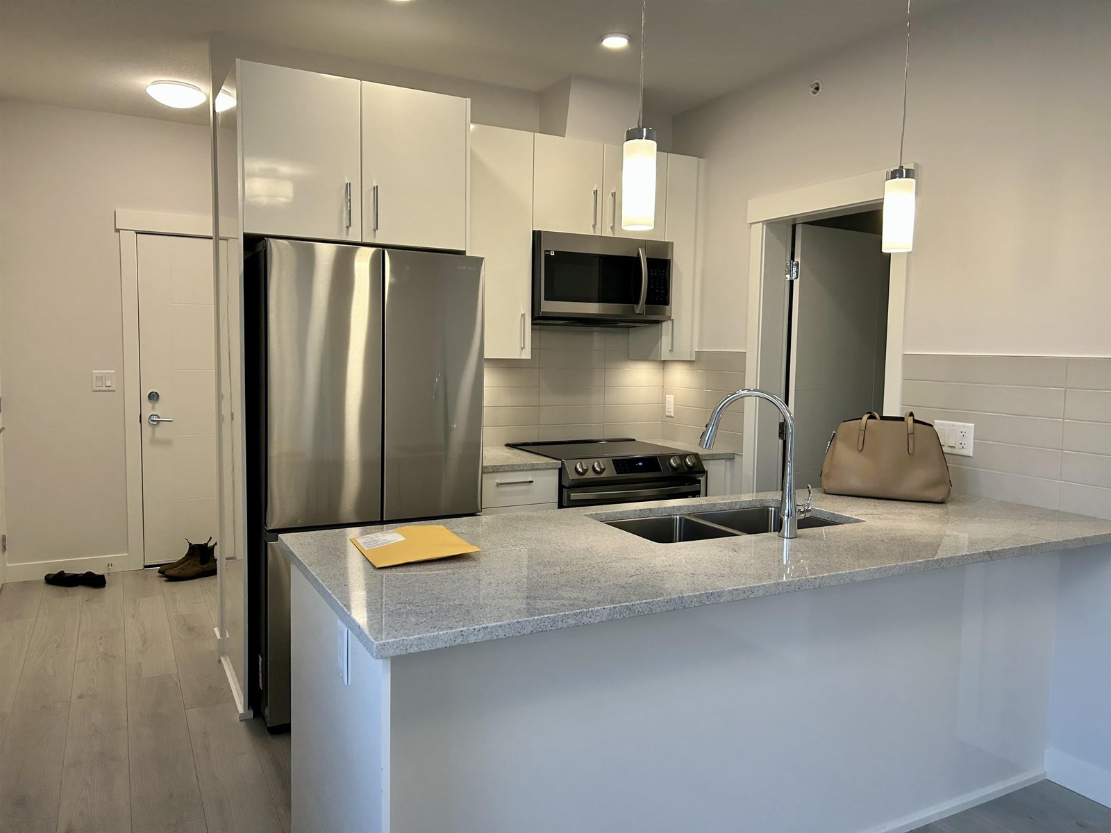 Photo 7 of 406 32690 14th Avenue, Mission BC