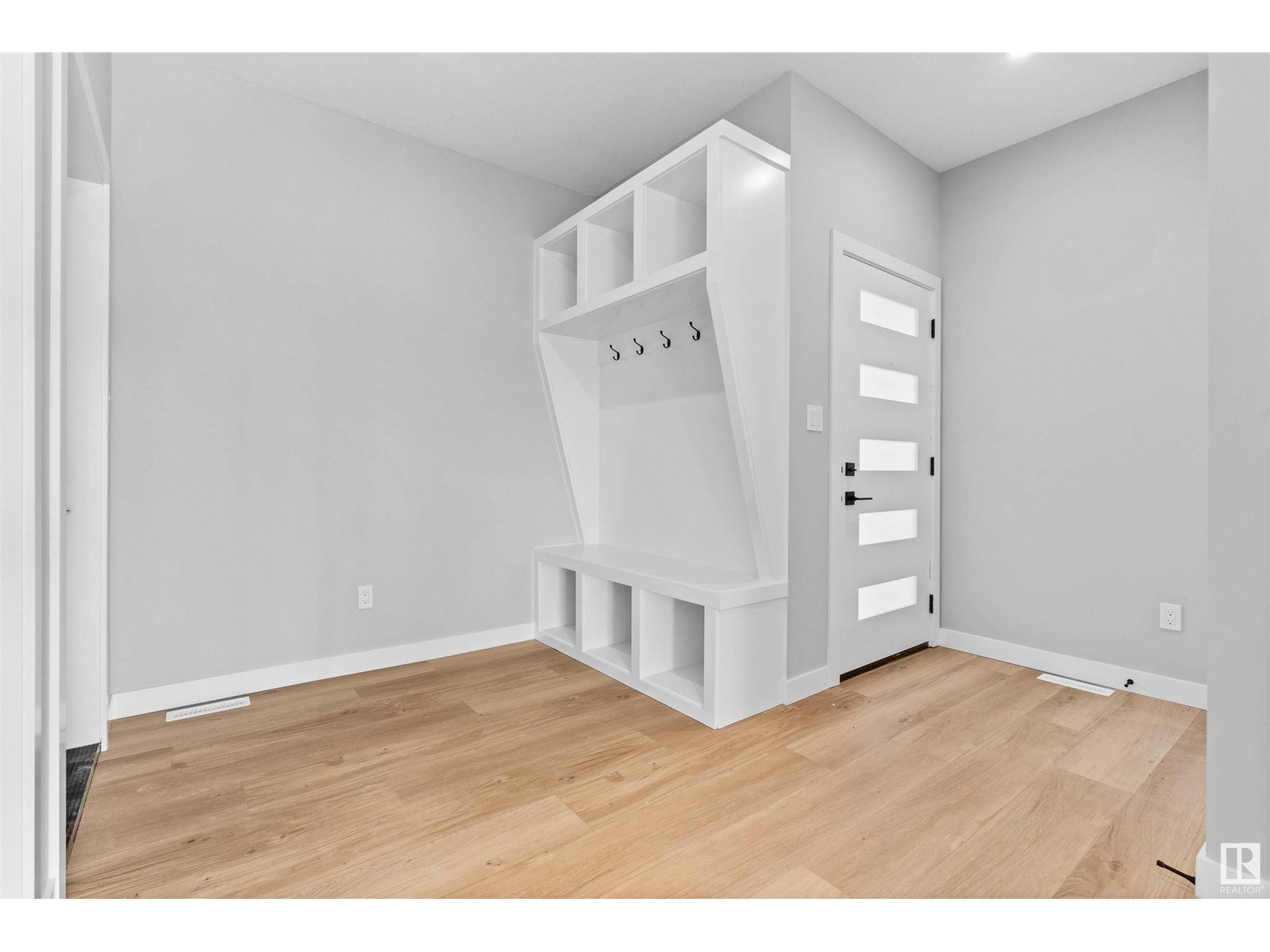 Photo 2 of 9613 89 A St, Morinville AB