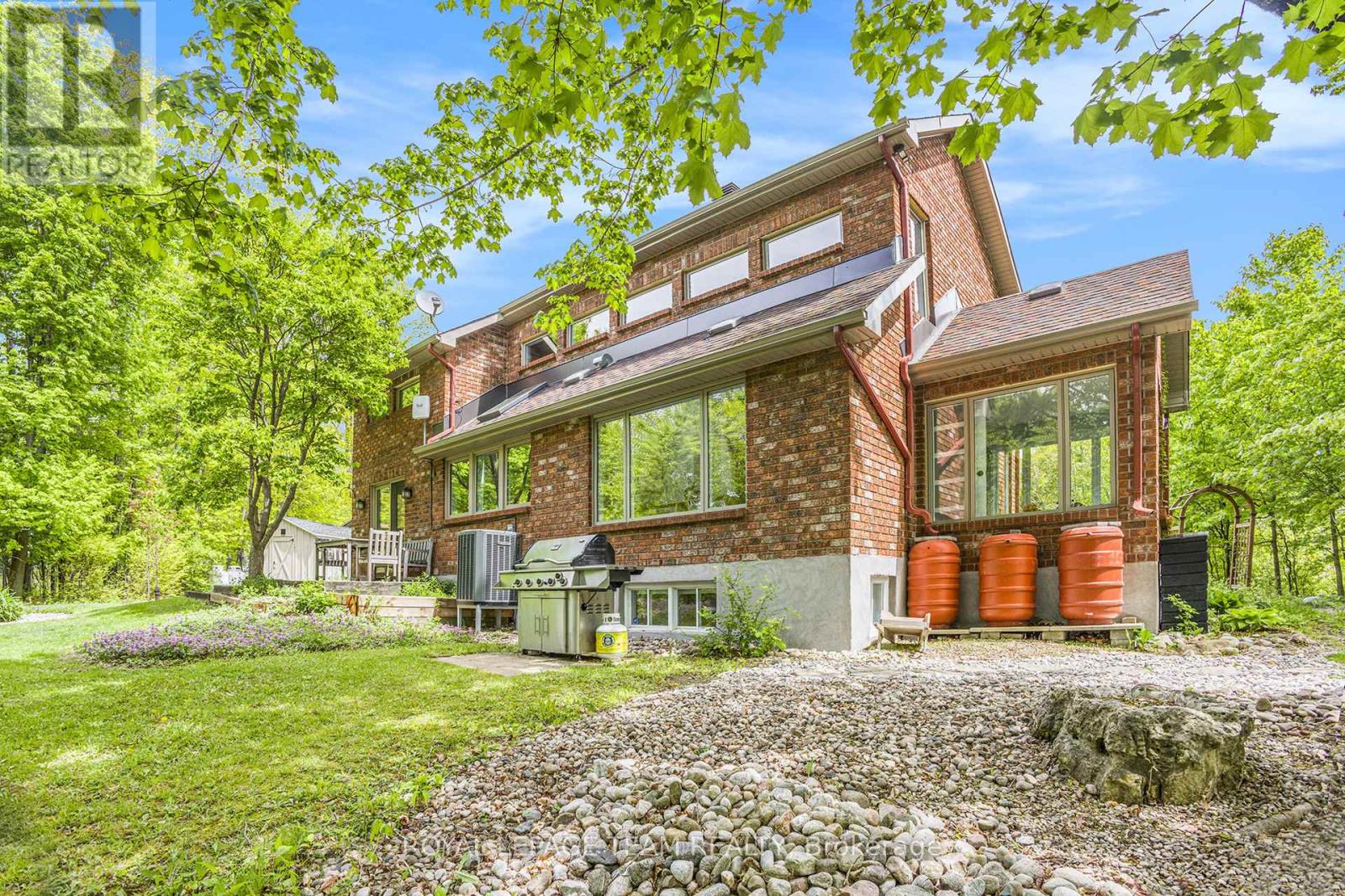 Photo 7 of 2259 Fitzroy Street, Ottawa ON