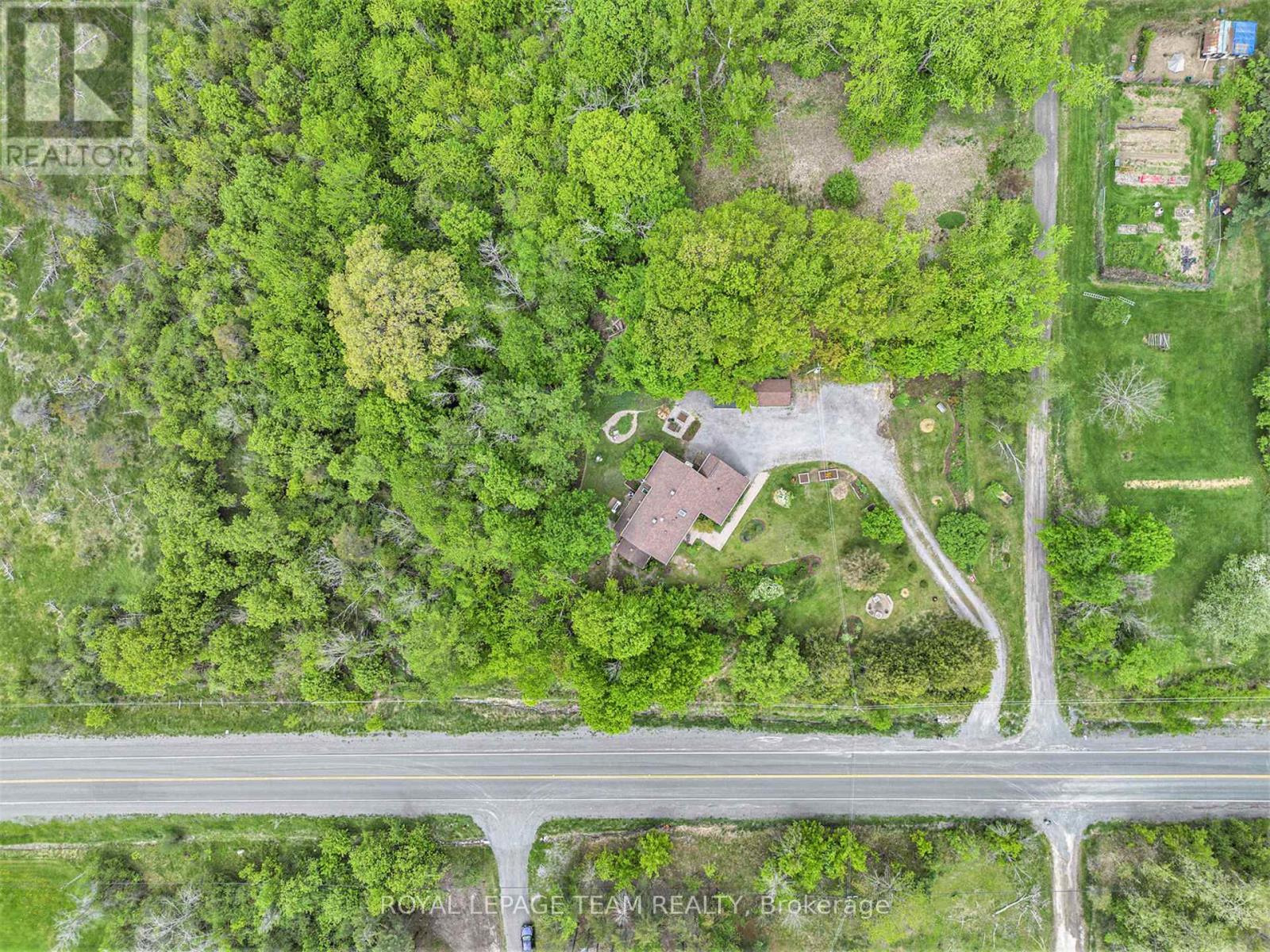 Photo 48 of 2259 Fitzroy Street, Ottawa ON
