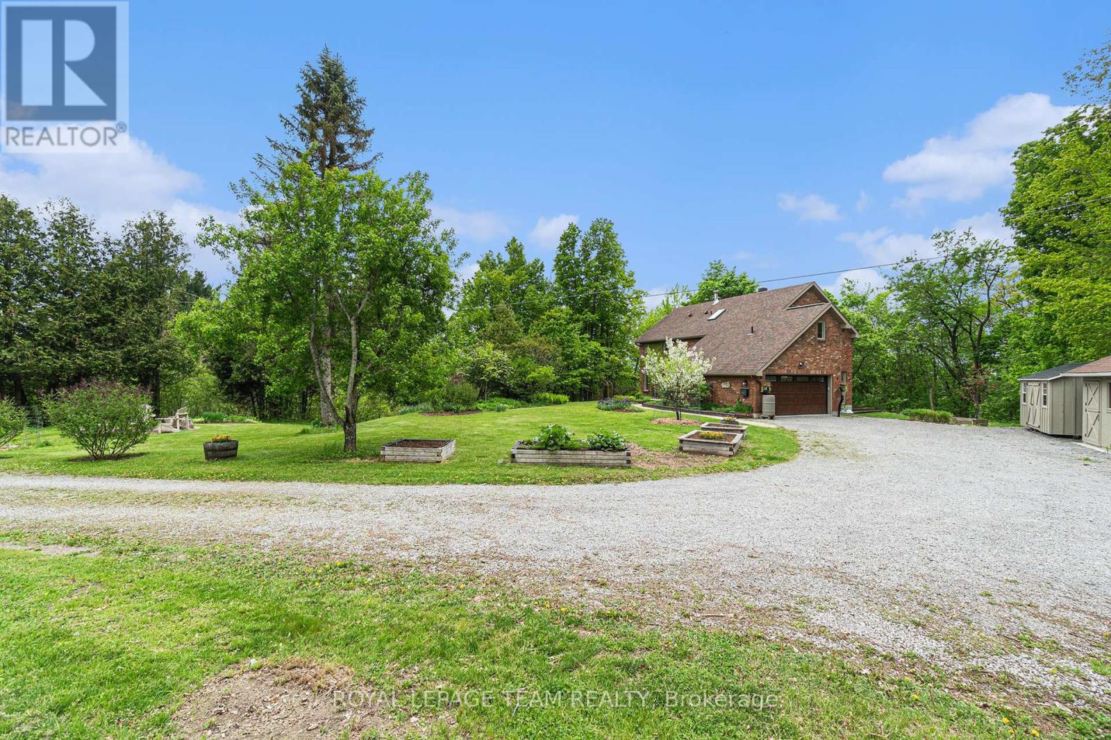 Photo 38 of 2259 Fitzroy Street, Ottawa ON