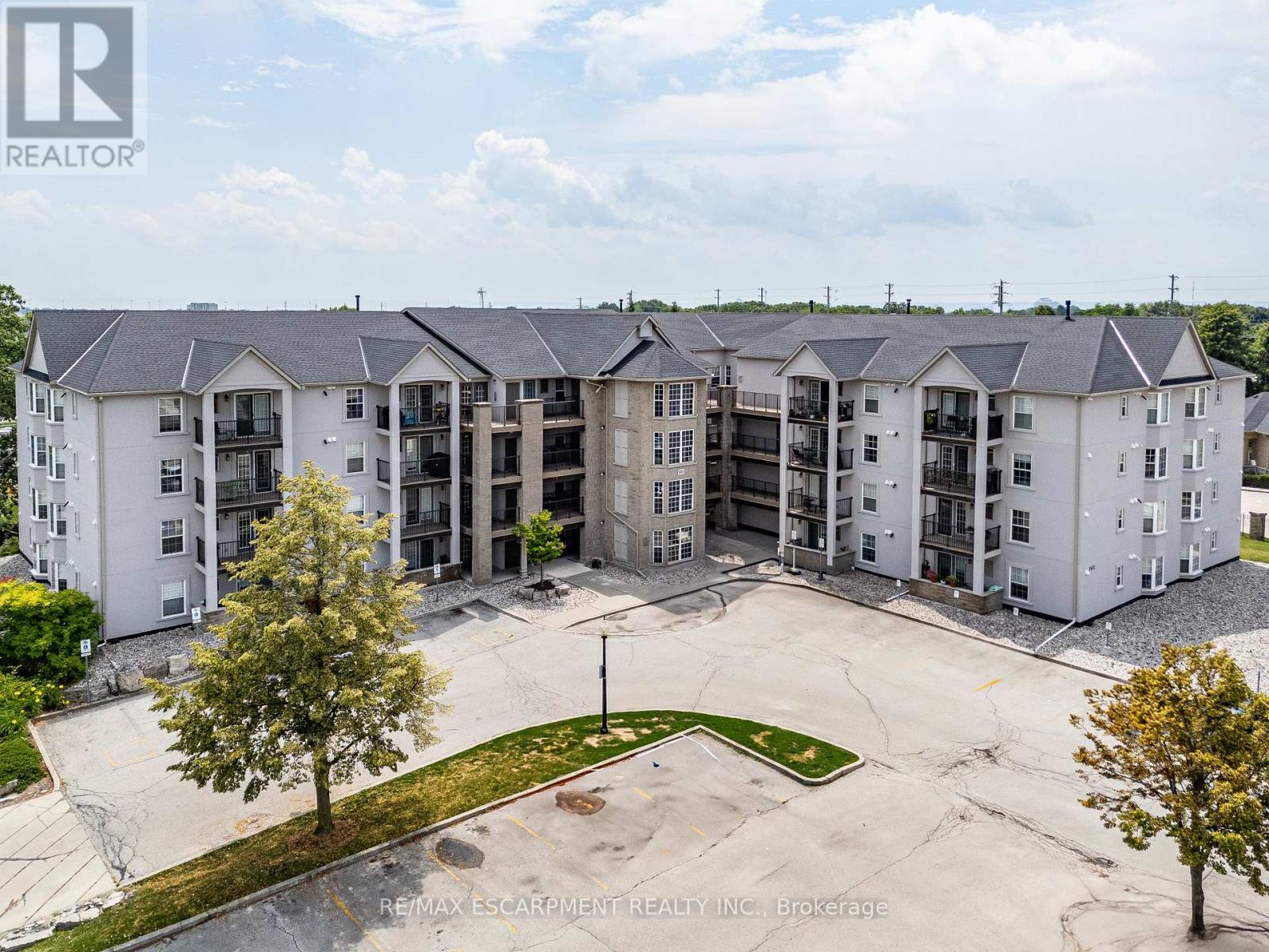 Photo 1 of 409 1411 Walkers Line, Burlington ON