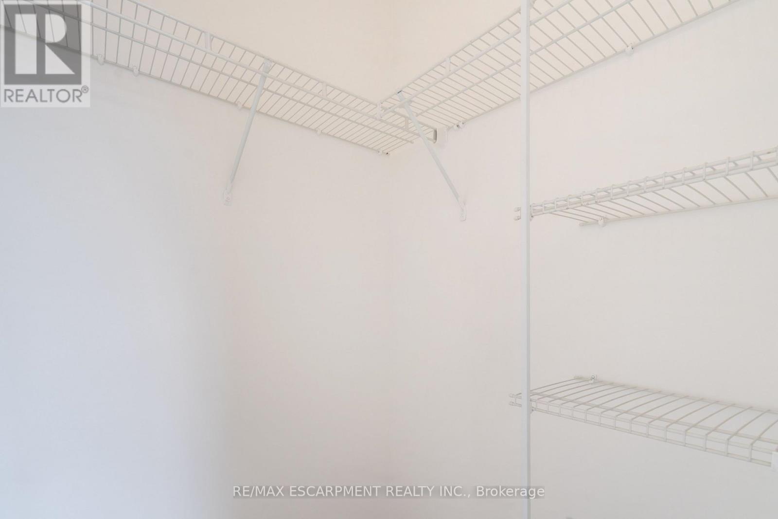 Photo 29 of 303 2230 Lake Shore Boulevard W, Toronto ON