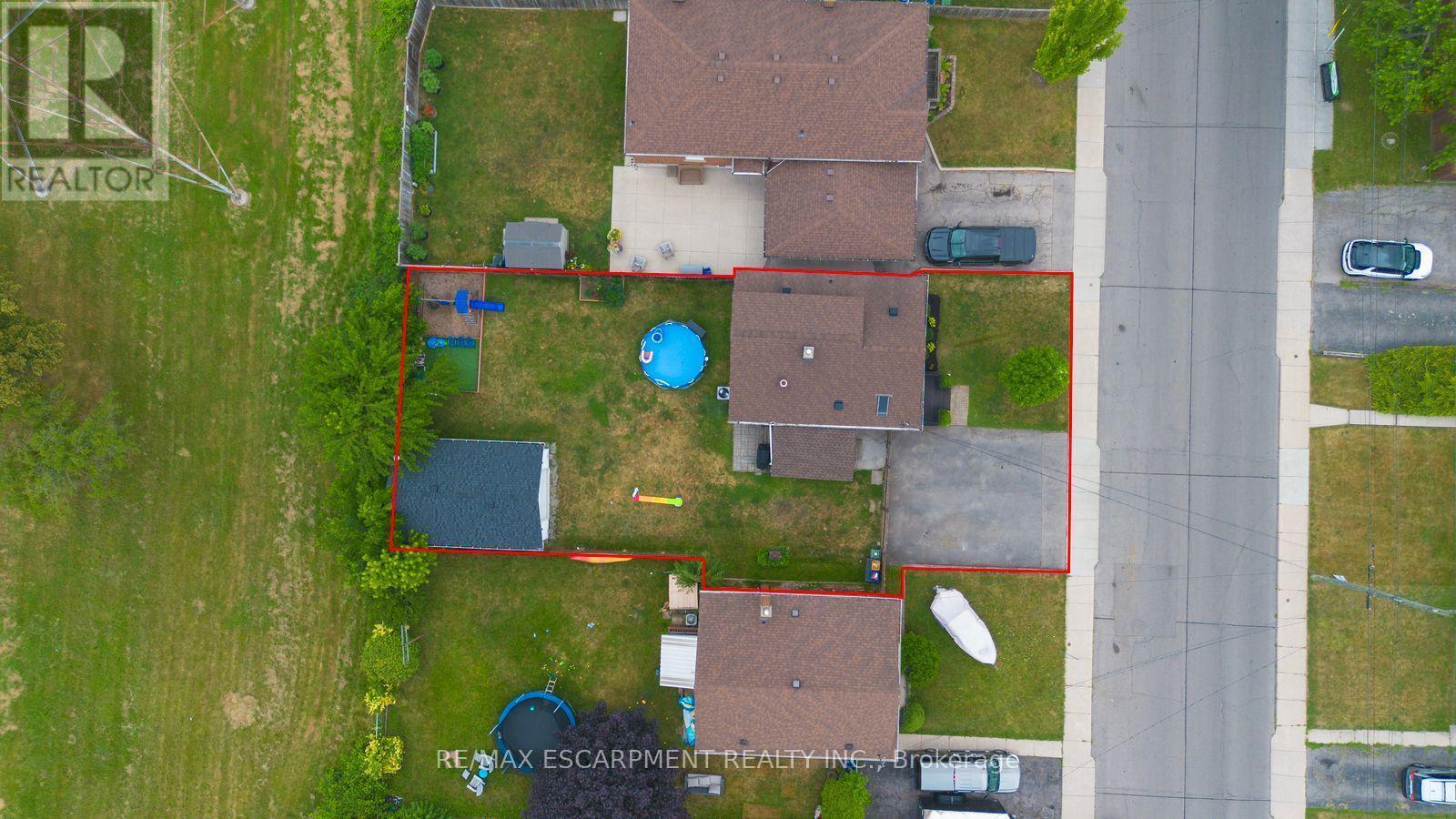 Single Family House for Sale in  COCHRANE ROAD Hamilton (Rosedale) 