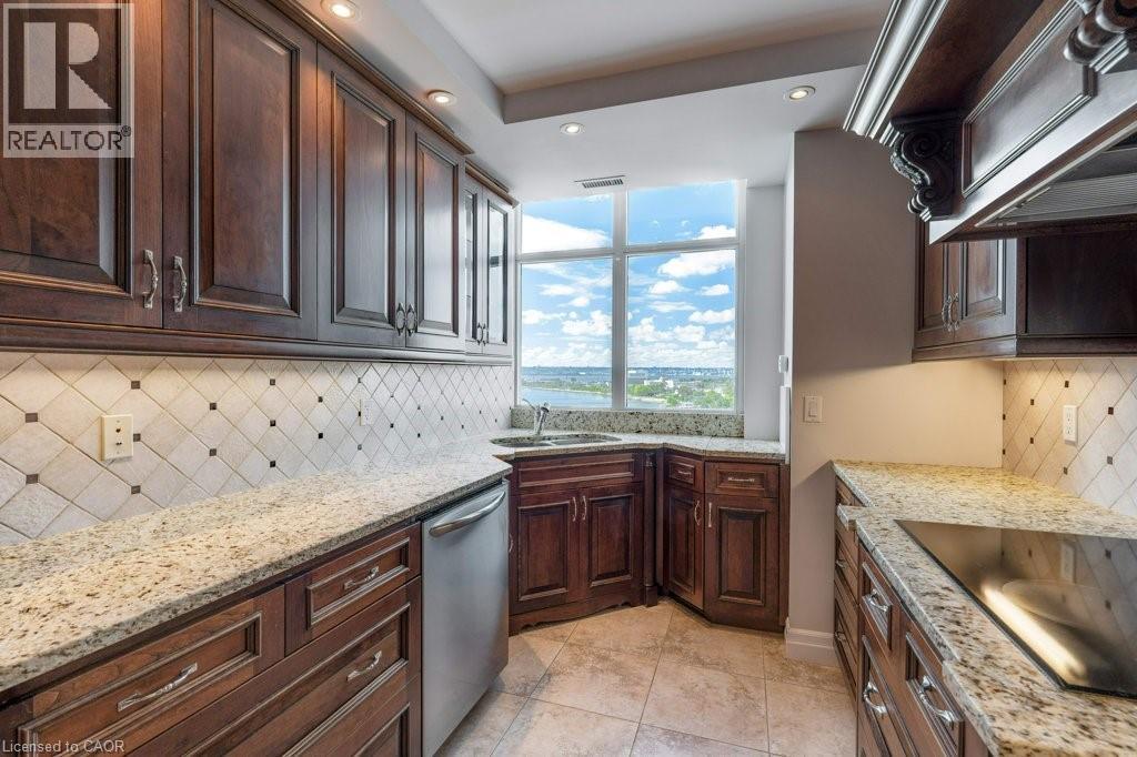 Photo 14 of 360 Pearl Street Unit 1303, Burlington ON