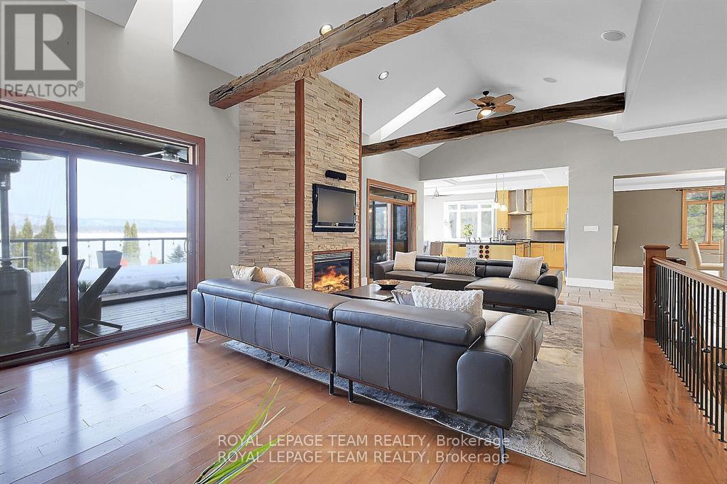 Photo 7 of 3886 Armitage Avenue, Ottawa ON