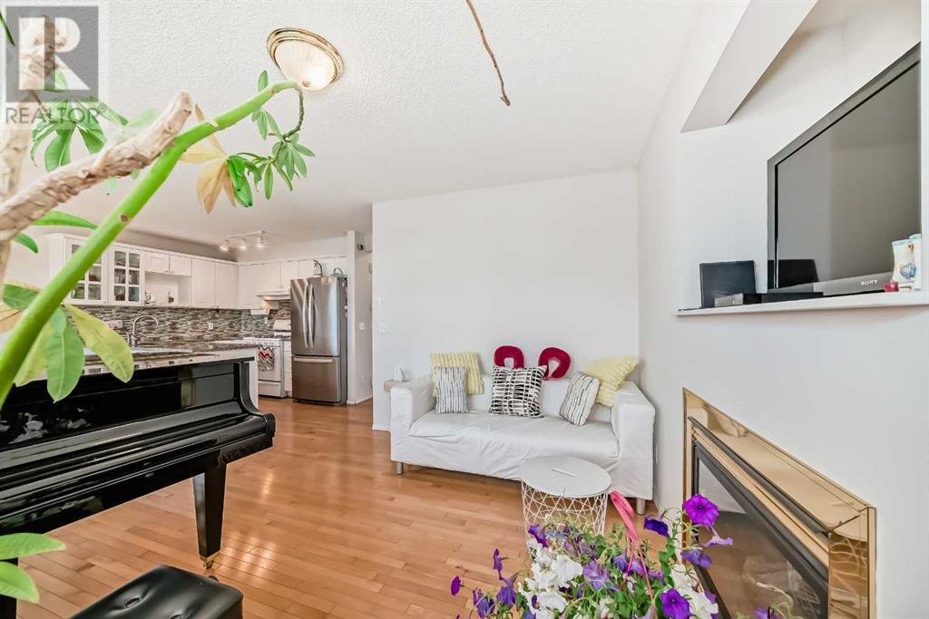 Single Family House for Sale in  Saddleback Way NE Saddle Ridge Calgary 