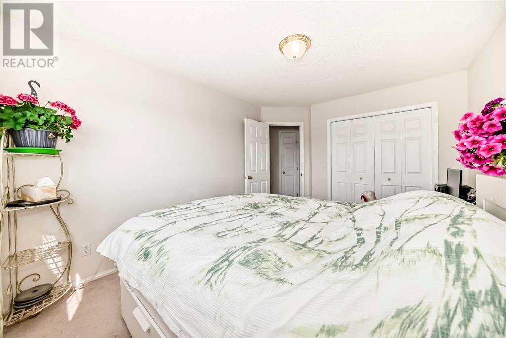 Single Family House for Sale in  Saddleback Way NE Saddle Ridge Calgary 