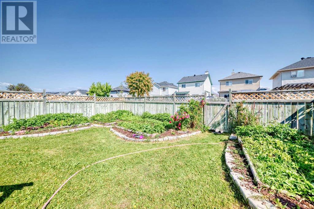 Single Family House for Sale in  Saddleback Way NE Saddle Ridge Calgary 