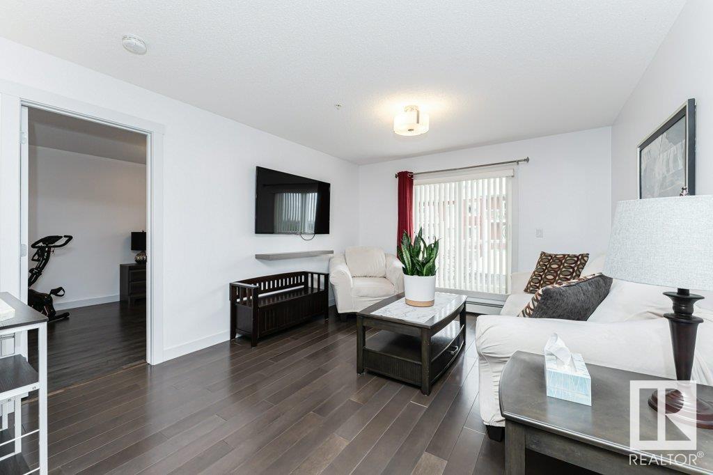 Photo 9 of 304 2207 44 Av Nw, Edmonton AB