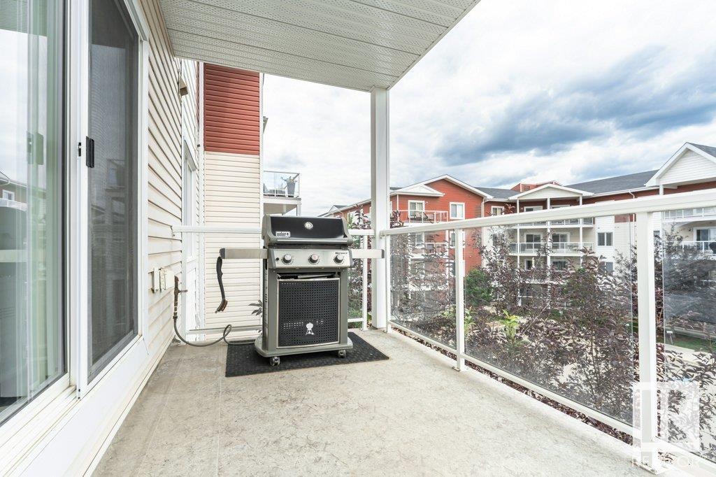 Photo 5 of 304 2207 44 Av Nw, Edmonton AB