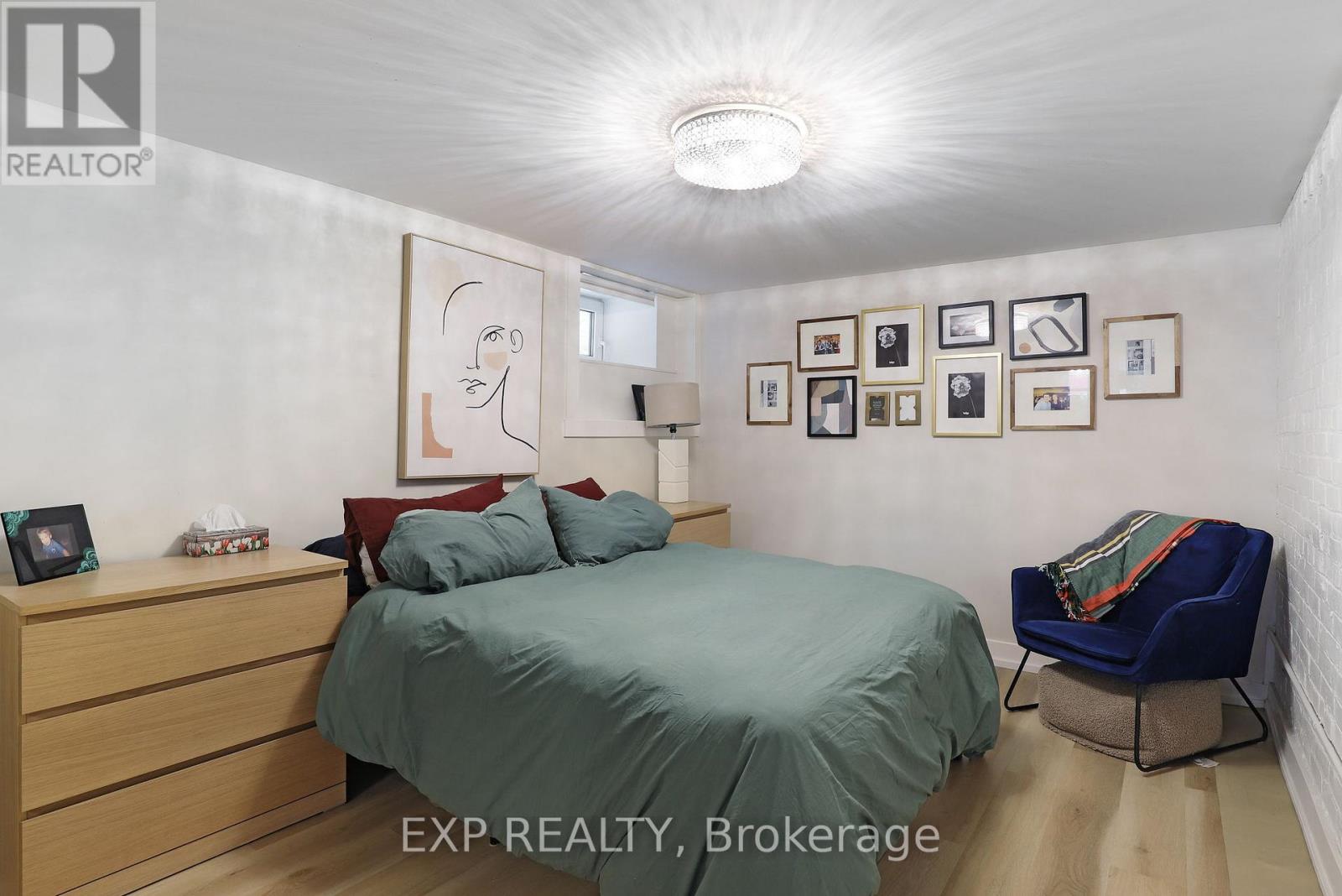 Photo 34 of 22 Delaware Avenue, Ottawa ON
