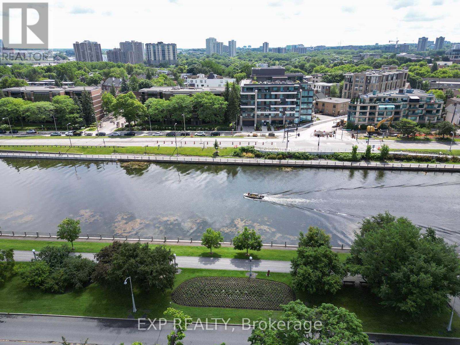 Photo 44 of 22 Delaware Avenue, Ottawa ON