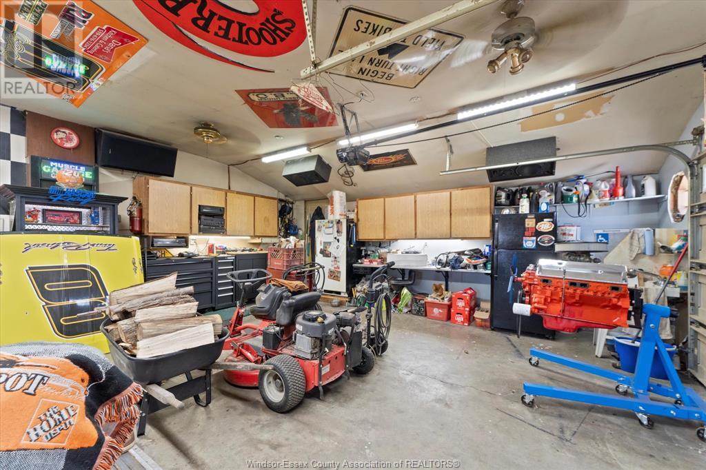 Photo 22 of 910 Jefferson Boulevard, Windsor ON