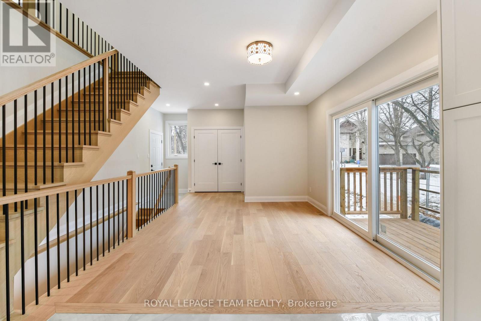 Photo 16 of 845 Melfa Crescent, Ottawa ON