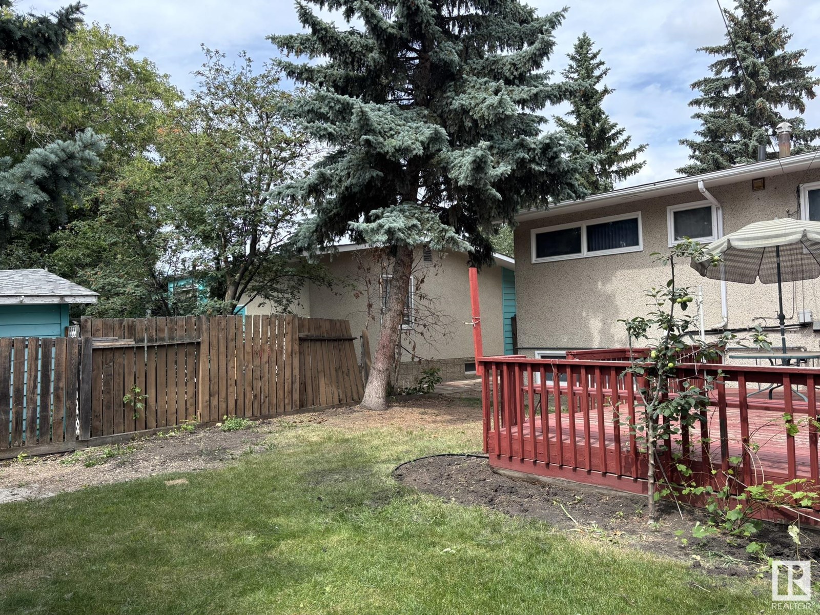 Photo 44 of 16603 95 Av Nw, Edmonton AB
