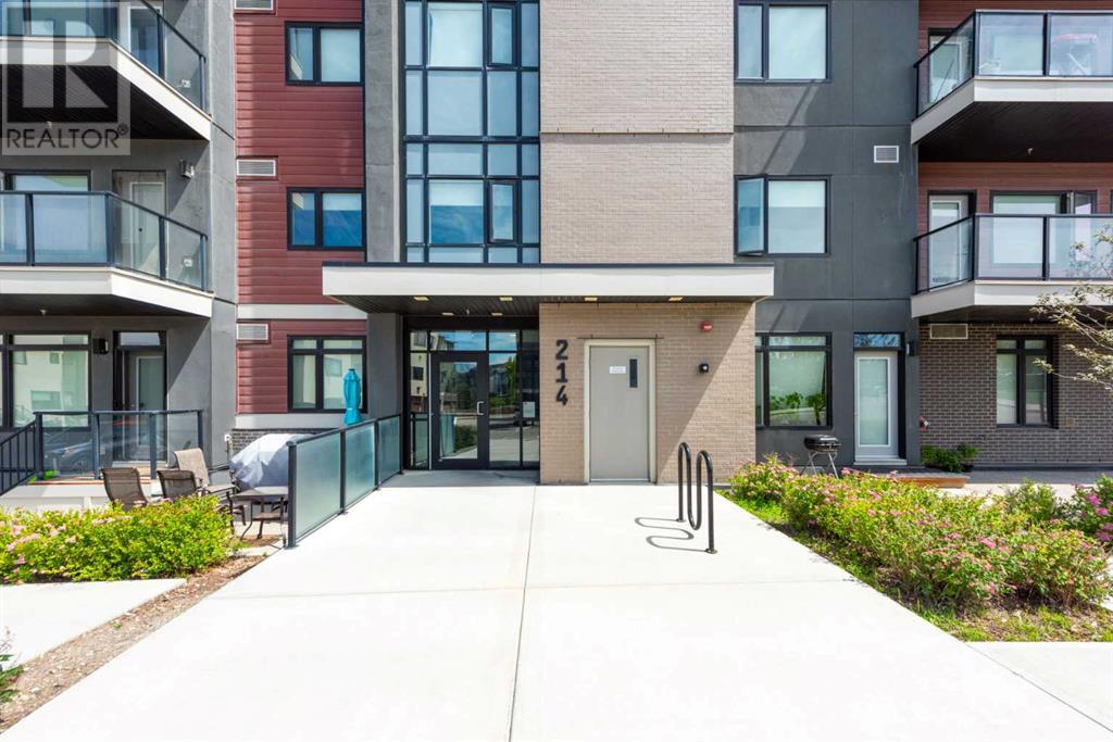 Single Family House for Sale in   Sherwood Square NW Sherwood Calgary 