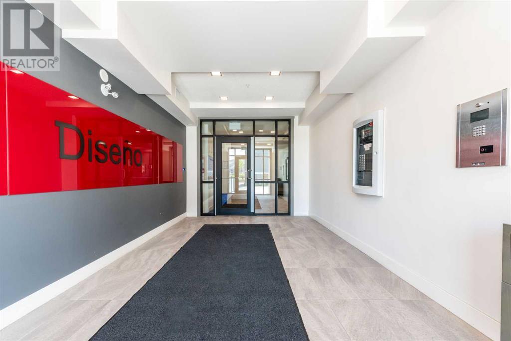 Single Family House for Sale in   Sherwood Square NW Sherwood Calgary 
