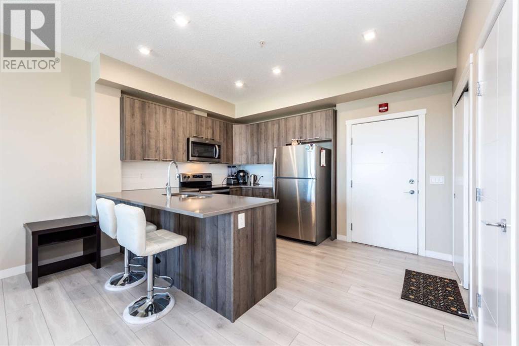 Single Family House for Sale in   Sherwood Square NW Sherwood Calgary 
