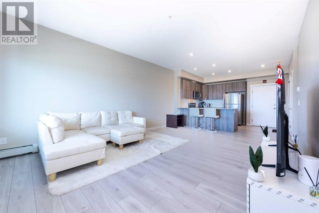 Single Family House for Sale in   Sherwood Square NW Sherwood Calgary 