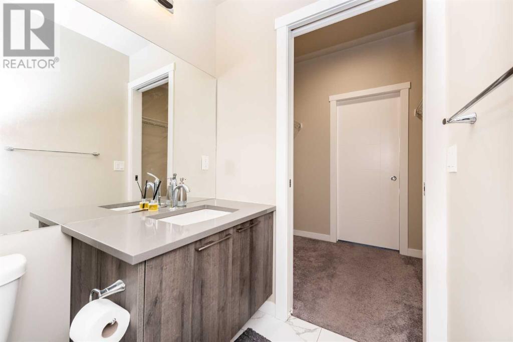 Single Family House for Sale in   Sherwood Square NW Sherwood Calgary 