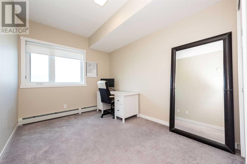 Single Family House for Sale in   Sherwood Square NW Sherwood Calgary 