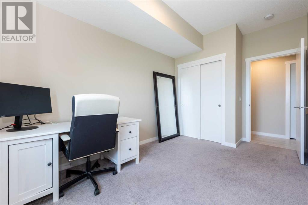 Single Family House for Sale in   Sherwood Square NW Sherwood Calgary 
