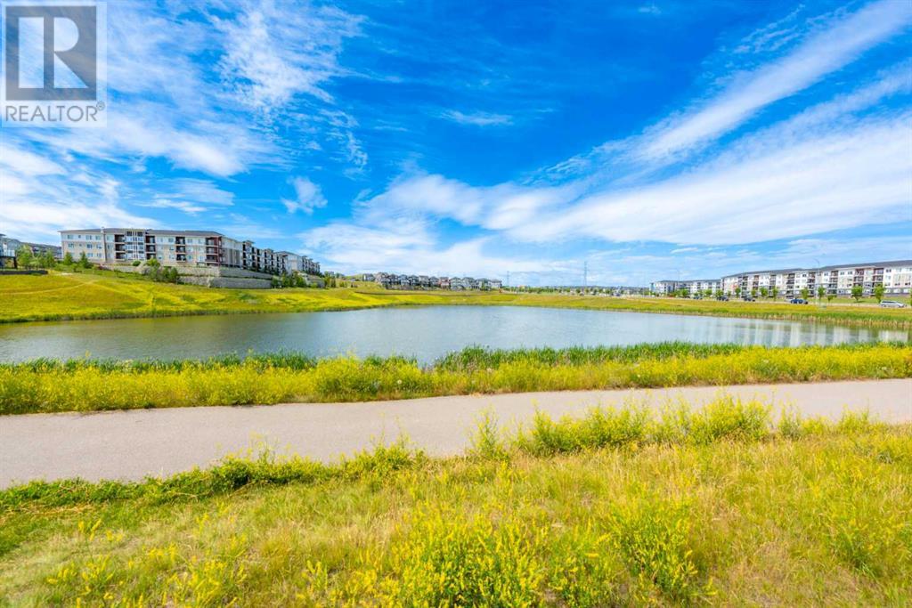 Single Family House for Sale in   Sherwood Square NW Sherwood Calgary 