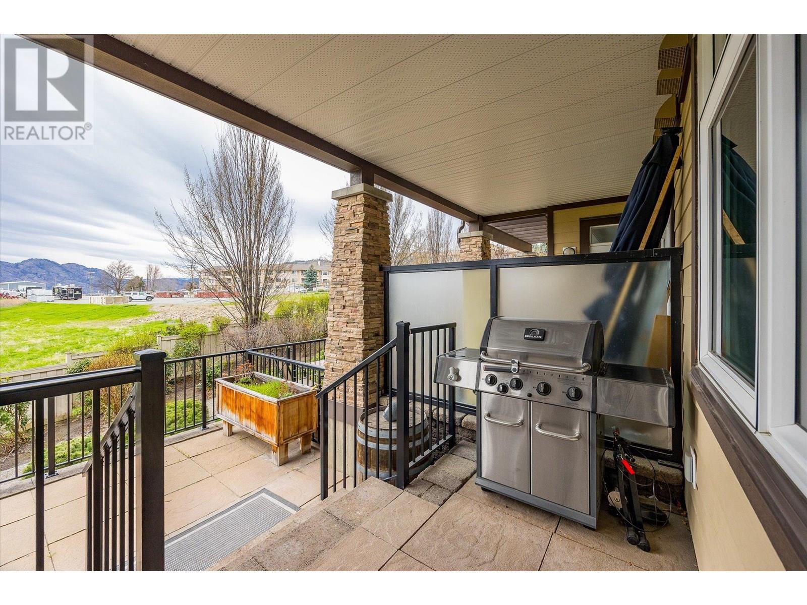 2110 3843 Brown Road, West Kelowna
