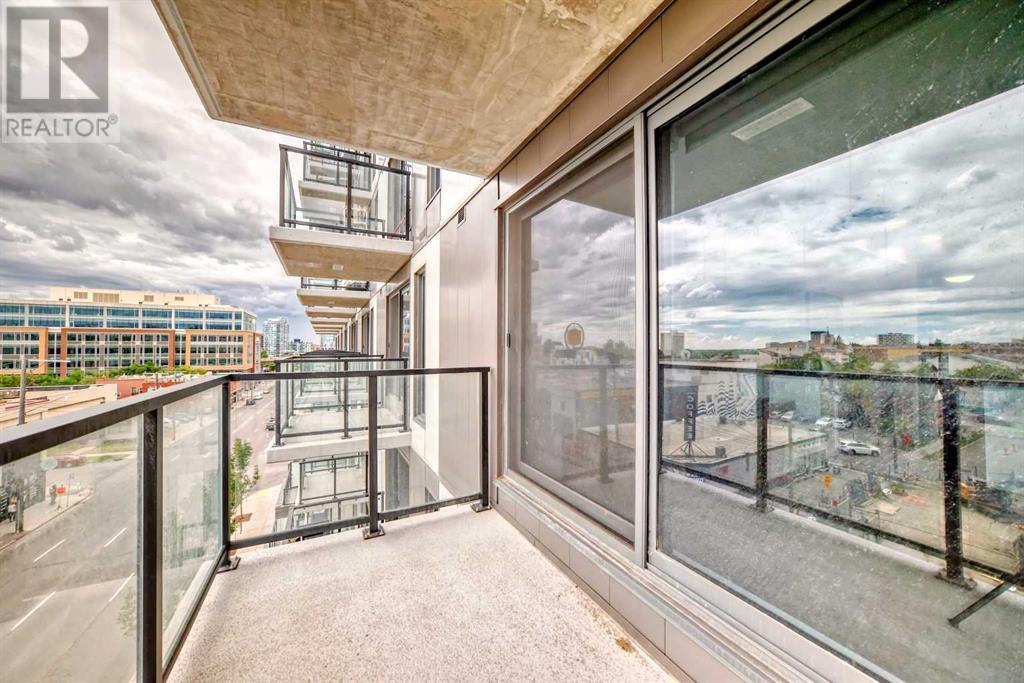 Single Family House for Sale in    Street NE Crescent Heights Calgary 