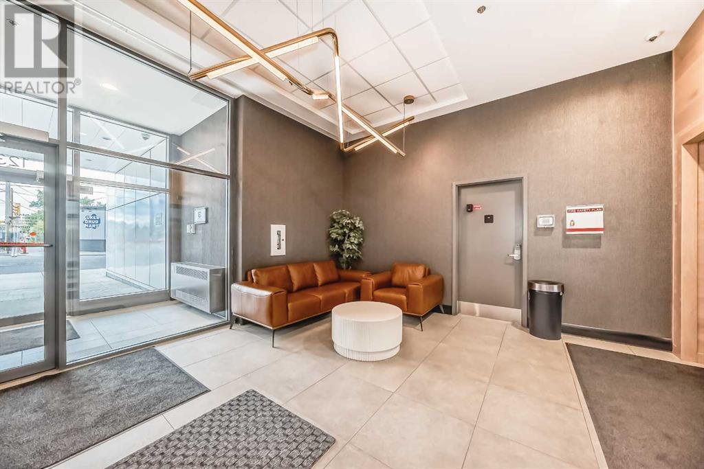 Single Family House for Sale in    Street NE Crescent Heights Calgary 
