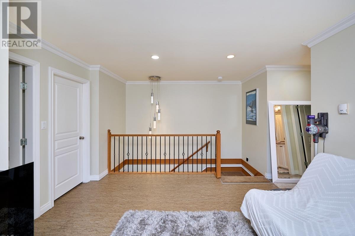 Photo 16 of 562 W Keith Road, North Vancouver BC
