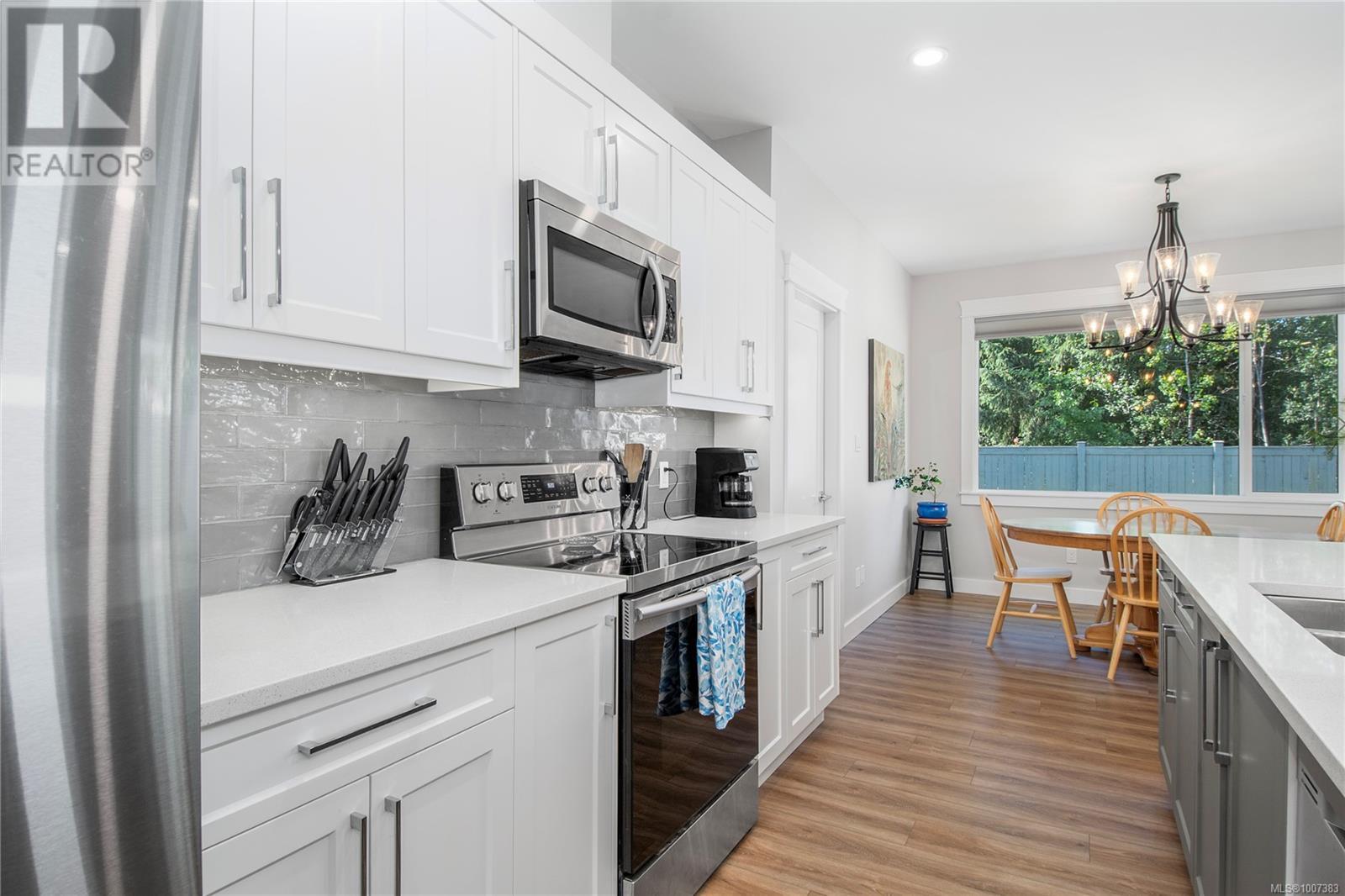 6 2161 Evergreen Rd, Campbell River