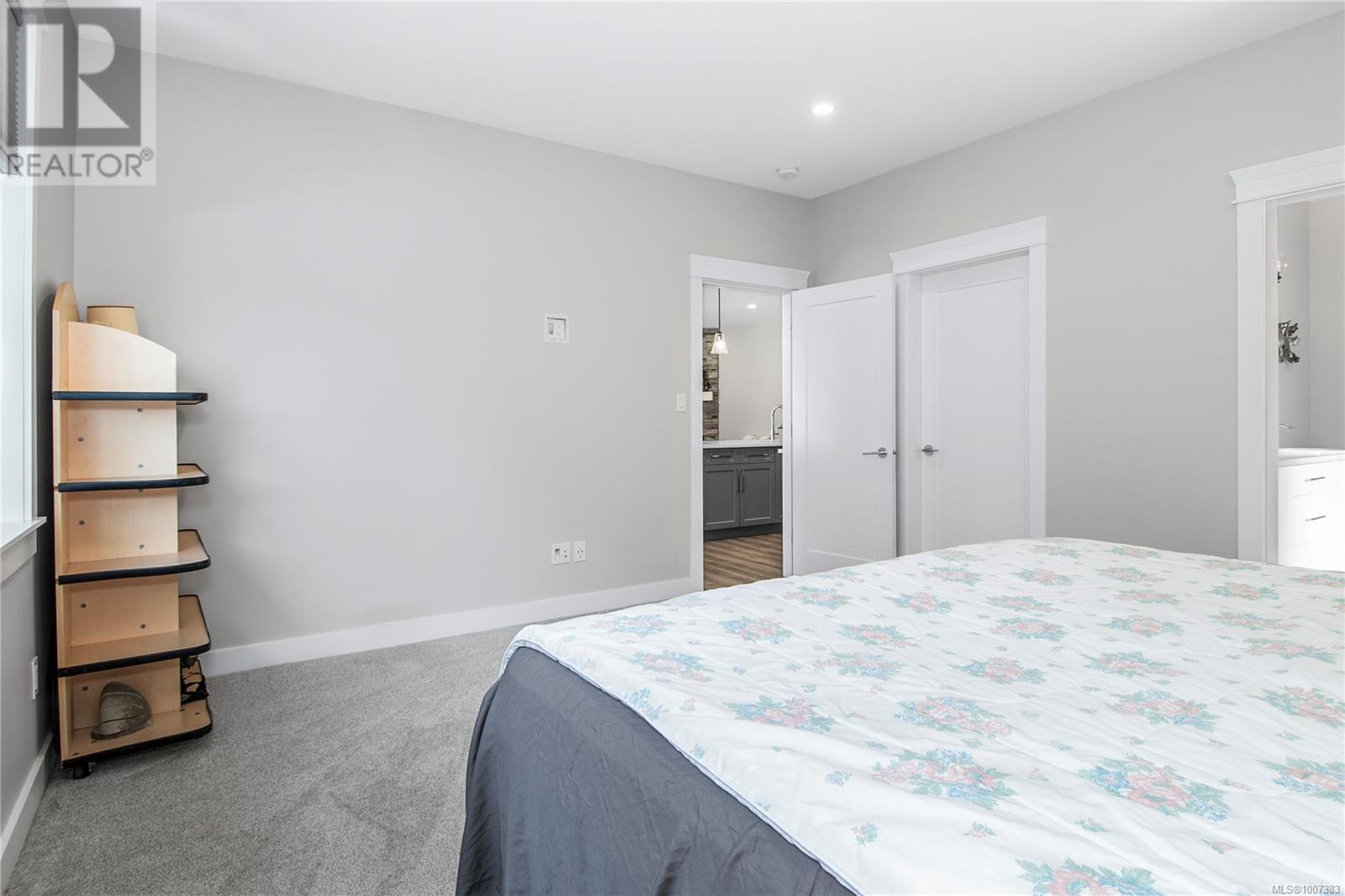 6 2161 Evergreen Rd, Campbell River