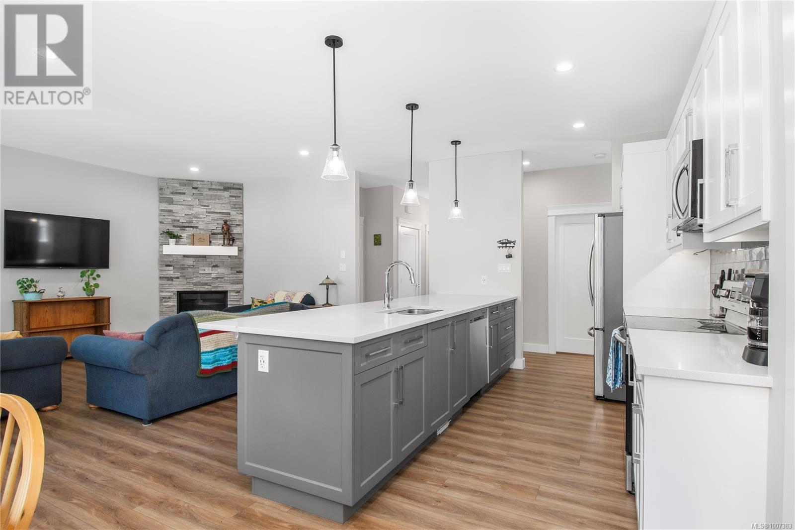 6 2161 Evergreen Rd, Campbell River