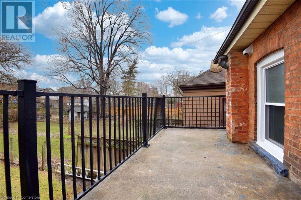 Photo 44 of 66 Erie Avenue, Hamilton ON