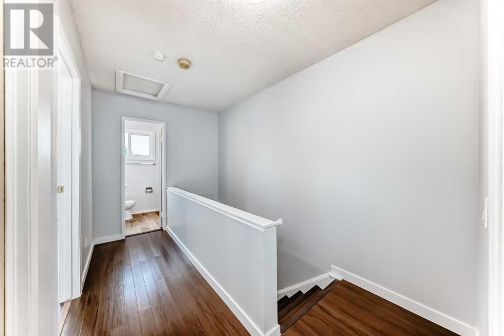 Single Family House for Sale in    Street NW Thorncliffe Calgary 